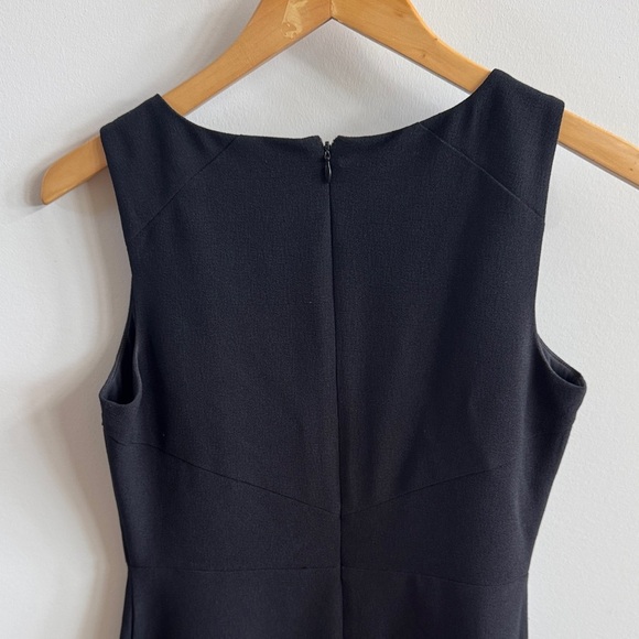 Classic Little Black Dress – Timeless & Chic (Size 5) 🖤✨ - Picture 3 of 6